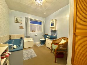 Bathroom- click for photo gallery